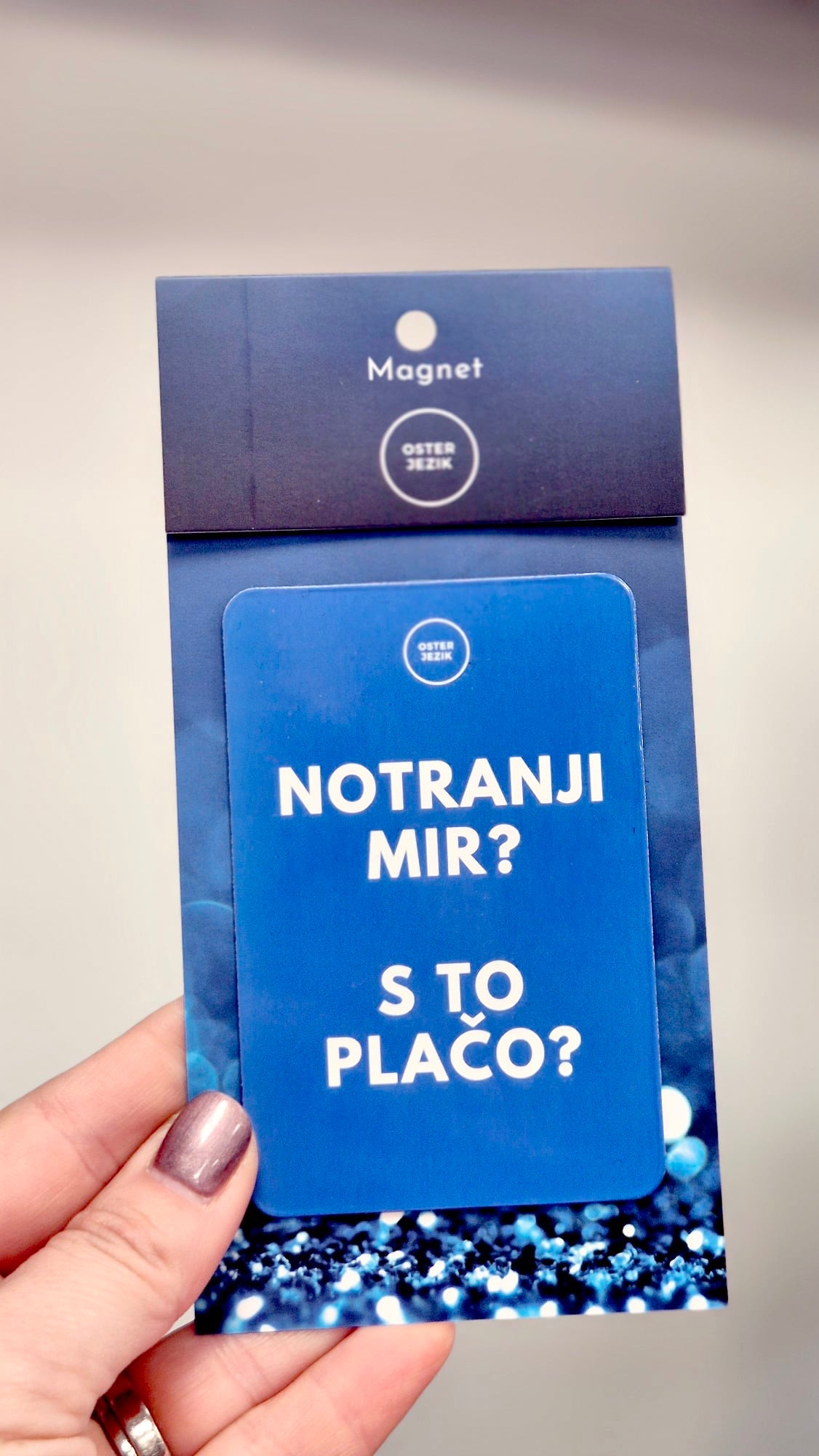 Magnet NOTRANJI MIR?, modra barva