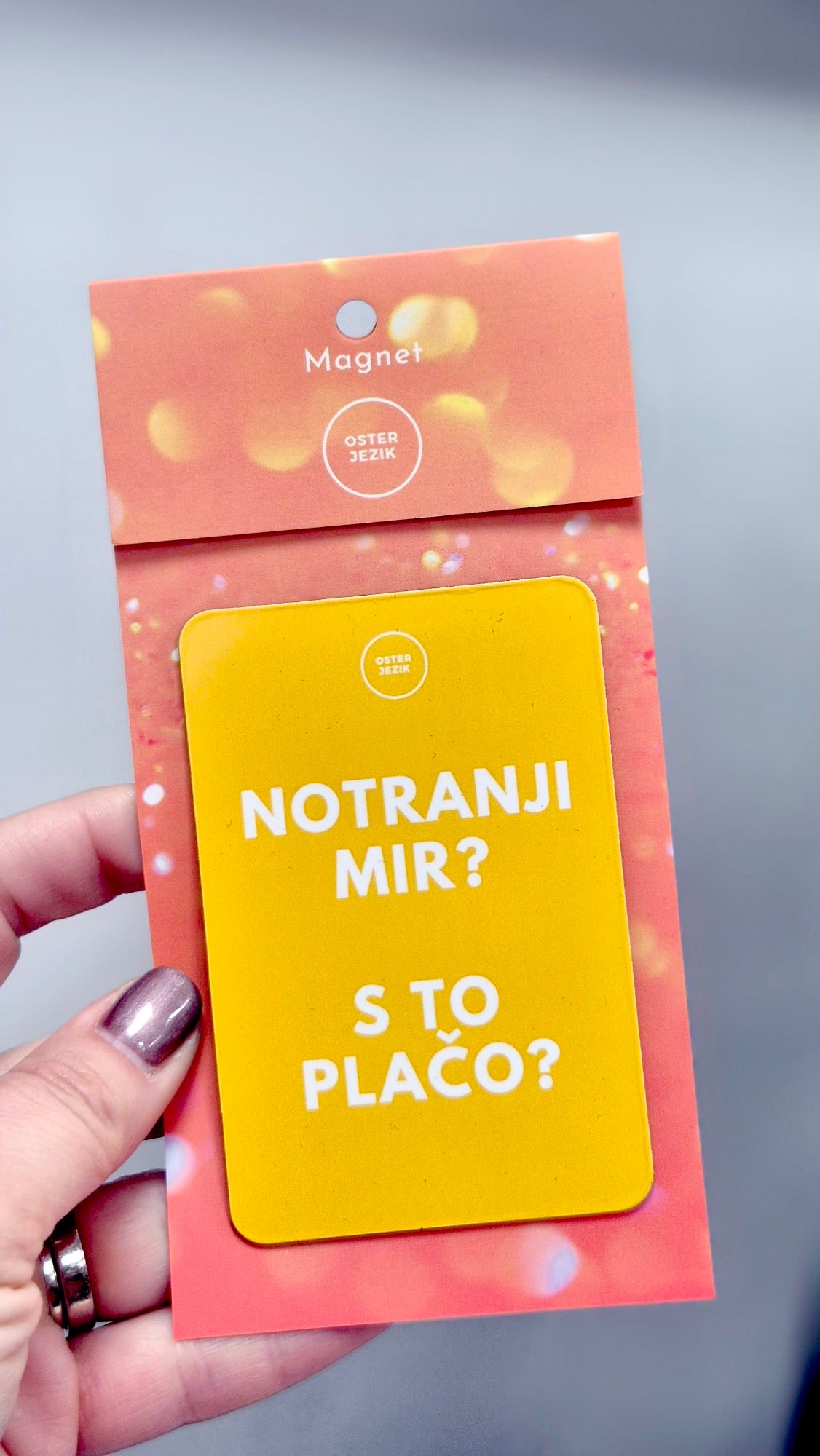 Magnet NOTRANJI MIR?, barva kurkume