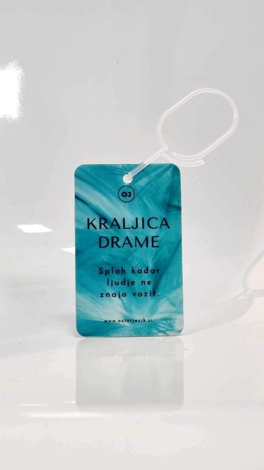 Dišeča obešanka "KRALJICA DRAME" (jagoda)